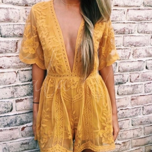 S,M,L | Mustard lace boho romper - Picture 3 of 4